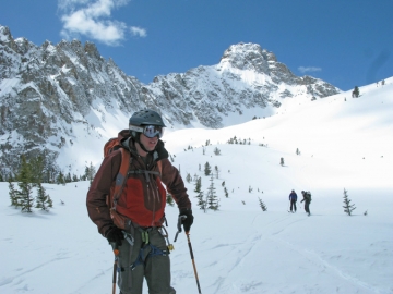 Ski mountaineering in Profile Basin, Sawtooth Mountains