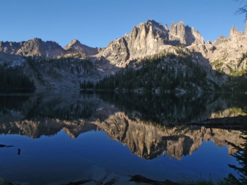 Alpine lake in the Sawtooths