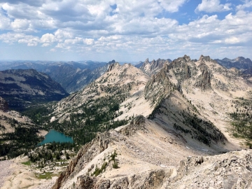 Packrat Lake with Warbonnet in the center