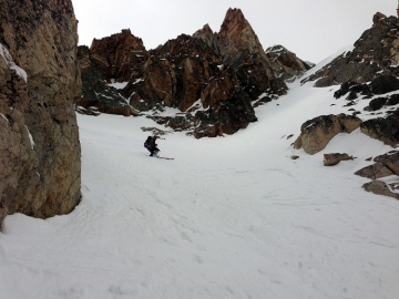Steep turns above Profile Lake