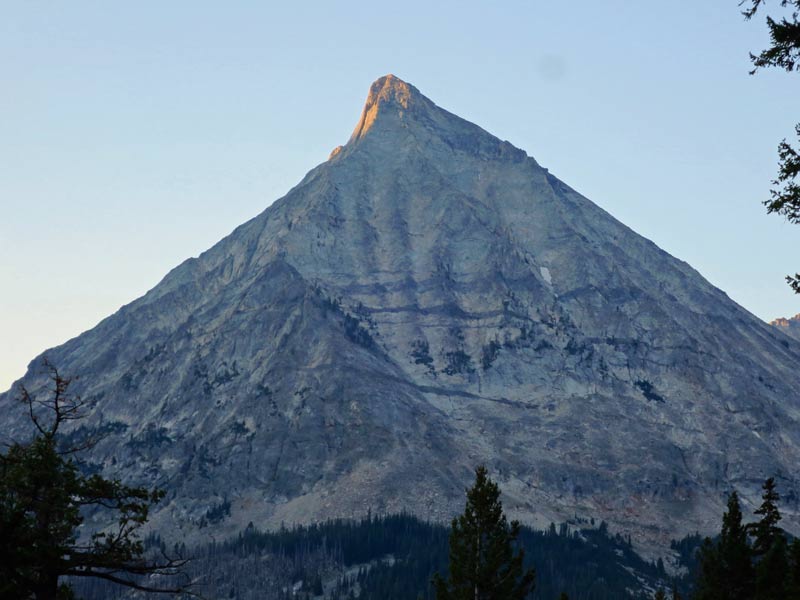 climb the broken arrow arete in idaho's pioneer mountains